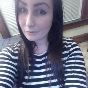 Meet your Posher, Leah